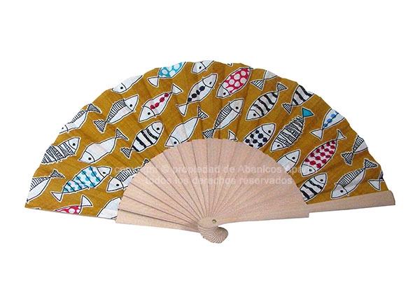 549 – Natural wood fan fishes