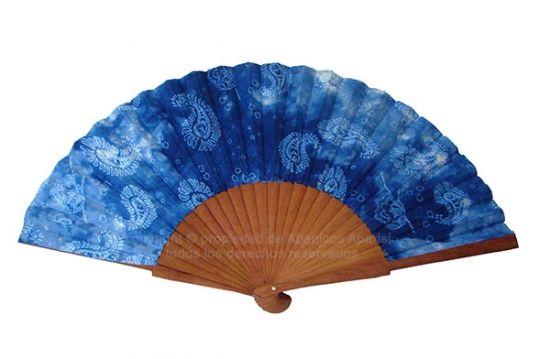 528 – Polished wooden printed fan