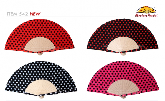 542 – Wooden fan polka-dot fabric + sticks